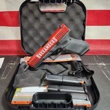 GLOCK G22 GEN 5 .40 S&W - 1 of 3