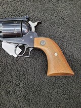 RUGER NEW MODEL SUPER BLACK HAWK .44 MAGNUM - 2 of 3