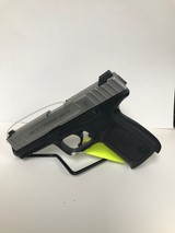 SMITH & WESSON S&W SD9 VE SD9VE SS 9MM LUGER (9X19 PARA) - 1 of 2