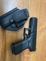 GLOCK 19gen5 9MM LUGER (9X19 PARA) - 1 of 3