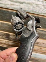 SMITH & WESSON 617 .22 LR - 3 of 3