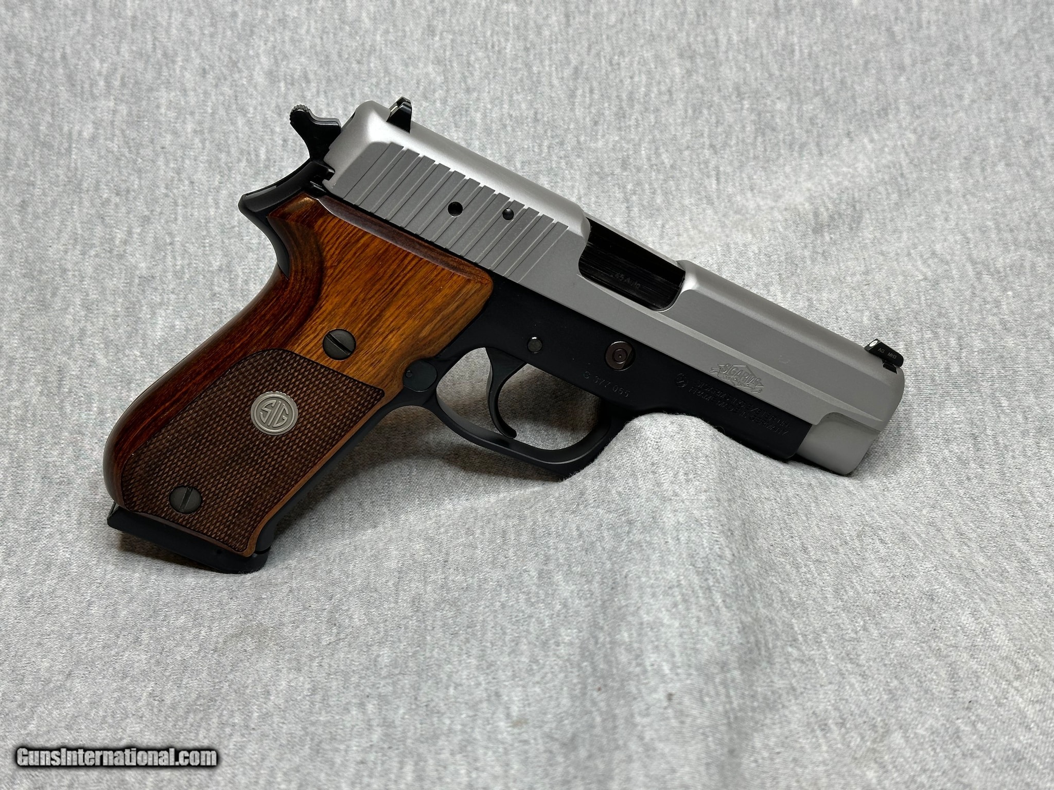 SIG SAUER P220 SAS .45 ACP