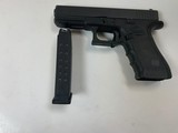 GLOCK 22 GEN4 .40 S&W - 2 of 3