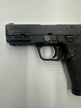 SMITH & WESSON 9mm M&P9 SHIELD M2.0 9MM LUGER (9X19 PARA) - 2 of 3