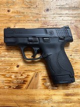 SMITH & WESSON M&P9 SHIELD 9MM LUGER (9X19 PARA) - 1 of 2