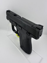 SMITH & WESSON M&P 9 sheild 9MM LUGER (9X19 PARA) - 2 of 3