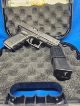 GLOCK G23 GEN3 .40 S&W - 1 of 3