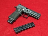 SIG SAUER P320 9MM LUGER (9X19 PARA) - 1 of 2