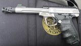 SMITH & WESSON SW22 Victory .22 LR - 2 of 2