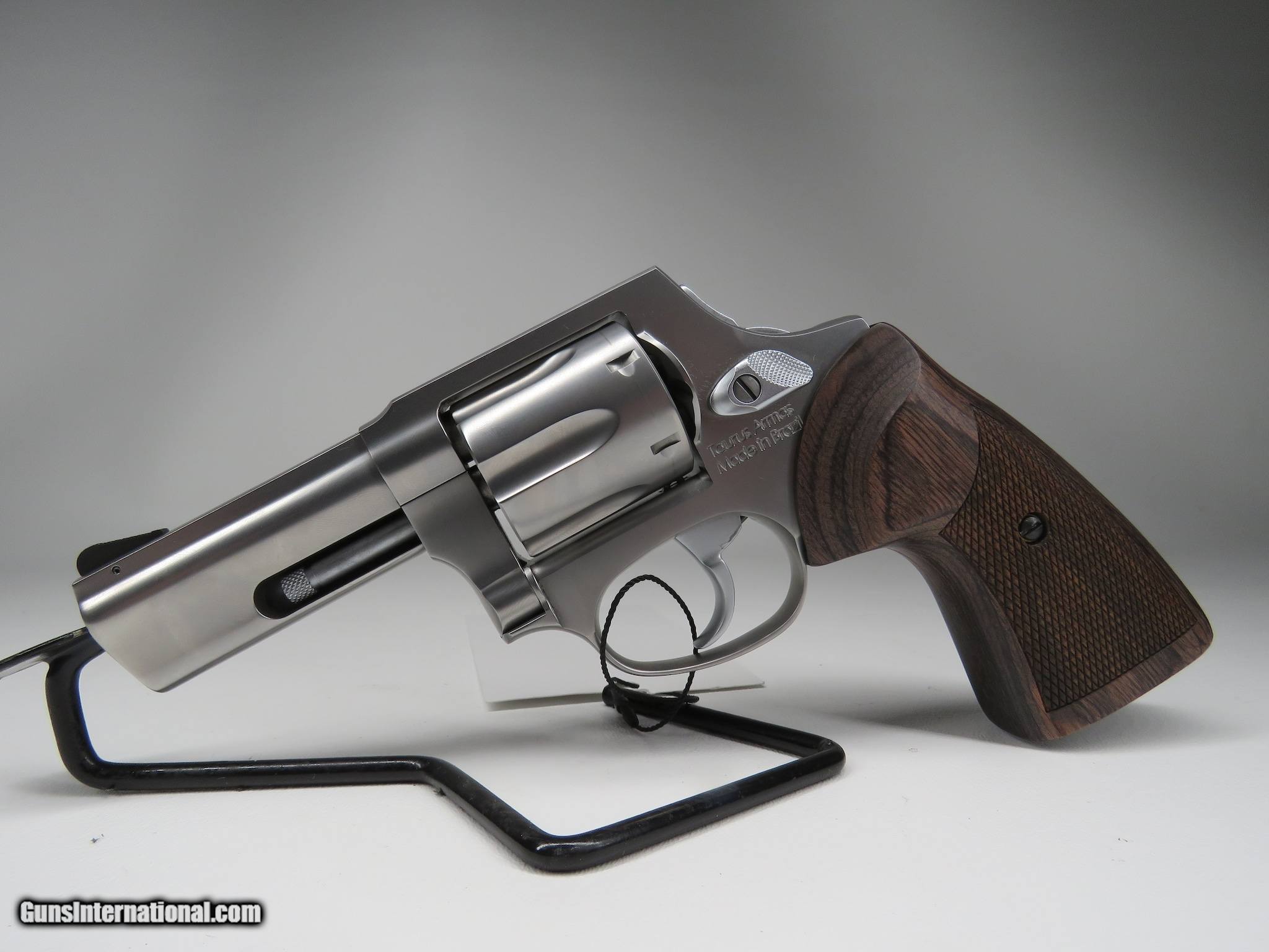 TAURUS 856 EXECUTIVE GRADE .38 SPL