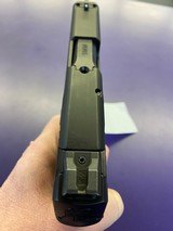 SMITH & WESSON M&P 9 sheild 2.0 9MM LUGER (9X19 PARA) - 3 of 3