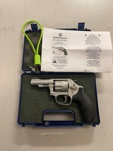 SMITH & WESSON 317 Airlite .22 LR - 1 of 3