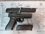 GLOCK 17 GEN 4 9MM LUGER (9X19 PARA) - 1 of 3