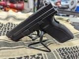 SPRINGFIELD ARMORY XD-40 .40 S&W - 1 of 3