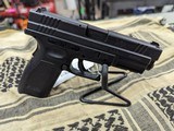 SPRINGFIELD ARMORY XD-40 .40 S&W - 2 of 3
