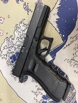 GLOCK 22 G22 GEN 4 .40 S&W - 2 of 2