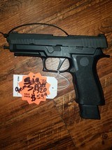 SIG SAUER P320 9MM LUGER (9X19 PARA) - 1 of 2