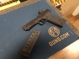 SMITH & WESSON M&P 22 WMR Holosun .22 WMR - 2 of 3