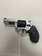 TAURUS DEFENDER 605 .357 MAG - 3 of 3