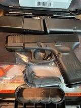 GLOCK 19 mos gen 5 9MM LUGER (9X19 PARA) - 2 of 3