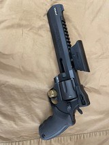TAURUS RAGING HUNTER .44 MAGNUM - 2 of 2