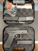 GLOCK G45 9MM LUGER (9X19 PARA) - 1 of 3