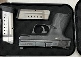 SMITH & WESSON M&P 9 SHIELD 9MM LUGER (9X19 PARA) - 2 of 3