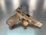 SMITH & WESSON M&P40 M2.0 .40 S&W - 1 of 3