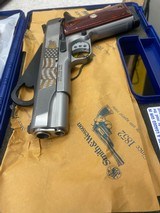 SMITH & WESSON SW1911 .45 ACP - 2 of 3