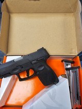 TAURUS G2C 9MM LUGER (9X19 PARA) - 1 of 2