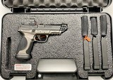 SMITH & WESSON M&P9 M2.0 METAL COMPETITOR 9MM LUGER (9X19 PARA) - 1 of 3
