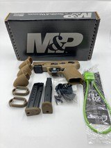 Smith & Wesson M&P M2.0 Optic Ready 9MM LUGER (9X19 PARA) - 1 of 3