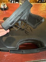 Taurus GX4 9MM LUGER (9X19 PARA) - 3 of 3