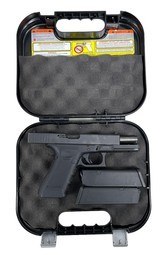 GLOCK 22 GEN 4 .40 S&W - 1 of 3