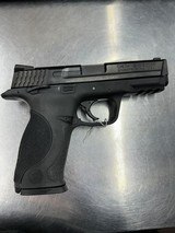 SMITH & WESSON M&P 40 .40 CALIBER - 3 of 3