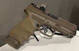 SPRINGFIELD ARMORY HELLCAT PRO 9MM LUGER (9X19 PARA) - 1 of 2