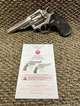 RUGER REDHAWK .44 MAGNUM - 1 of 3