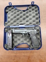 BERETTA 96 A1 .40 S&W - 1 of 3