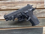 SIG SAUER P226 9MM LUGER (9X19 PARA) - 1 of 3