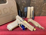 GLOCK 19X 19 x Gen 5 threaded barrel g19x 9MM LUGER (9X19 PARA) - 1 of 3