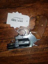 SMITH & WESSON 60 .38 S&W - 1 of 2
