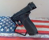 SMITH & WESSON 9mm M&P9 M2.0 COMPACT 9MM LUGER (9X19 PARA) - 3 of 3