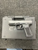 CANIK TP9 SF ELITE WITH STIPPLING 9MM LUGER (9X19 PARA) - 1 of 3