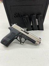 SIG SAUER P226 9MM LUGER (9X19 PARA) - 1 of 3
