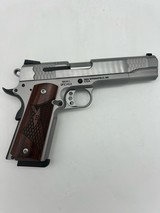 SMITH & WESSON SW 1911 .45 ACP - 3 of 3