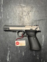 SIG ARMS AG trailside .22 LR - 2 of 3