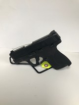 SMITH & WESSON M&P 9 shied plus 9MM LUGER (9X19 PARA) - 1 of 3