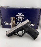 SMITH & WESSON SDE VE 9MM LUGER (9X19 PARA) - 1 of 3