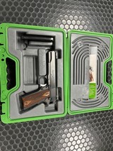 REMINGTON 1911 R1 .45 ACP - 1 of 3