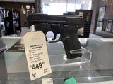 SMITH & WESSON M&P 40 SHIELD .40 S&W - 2 of 2